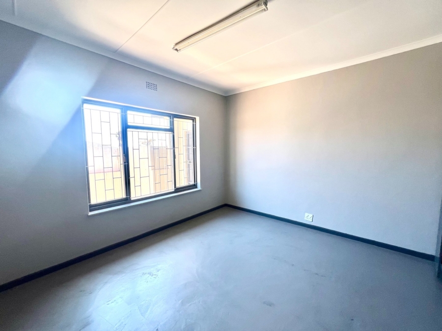 Commercial Property for Sale in Vredenburg Western Cape